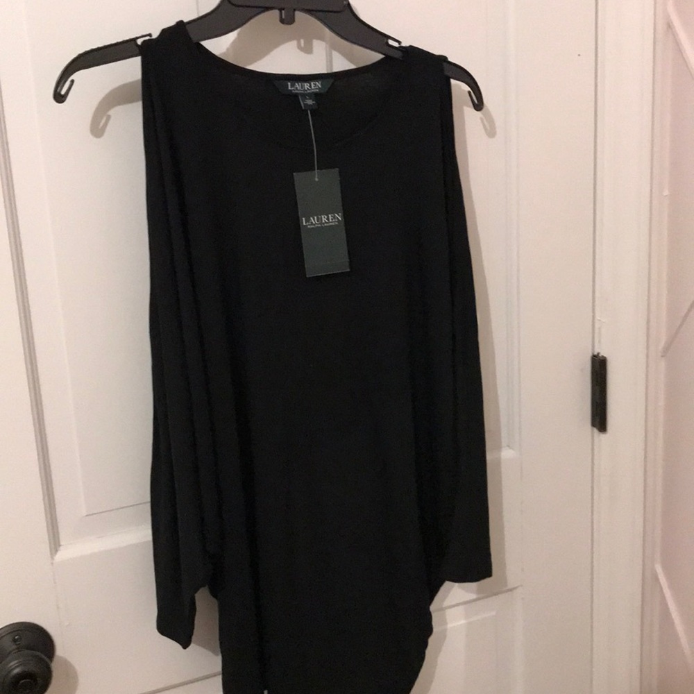Open shoulder 3/4 sleeve knit top
